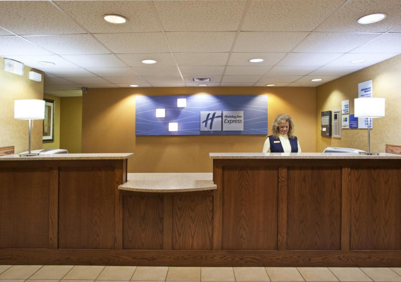 Holiday Inn Express Hotel & Suites Delaware-Columbus Area, An Ihg Hotel Sunbury Bagian luar foto